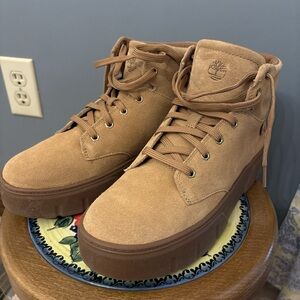 Timberland Women's Laurel Court High Top Lace-Up Sneaker